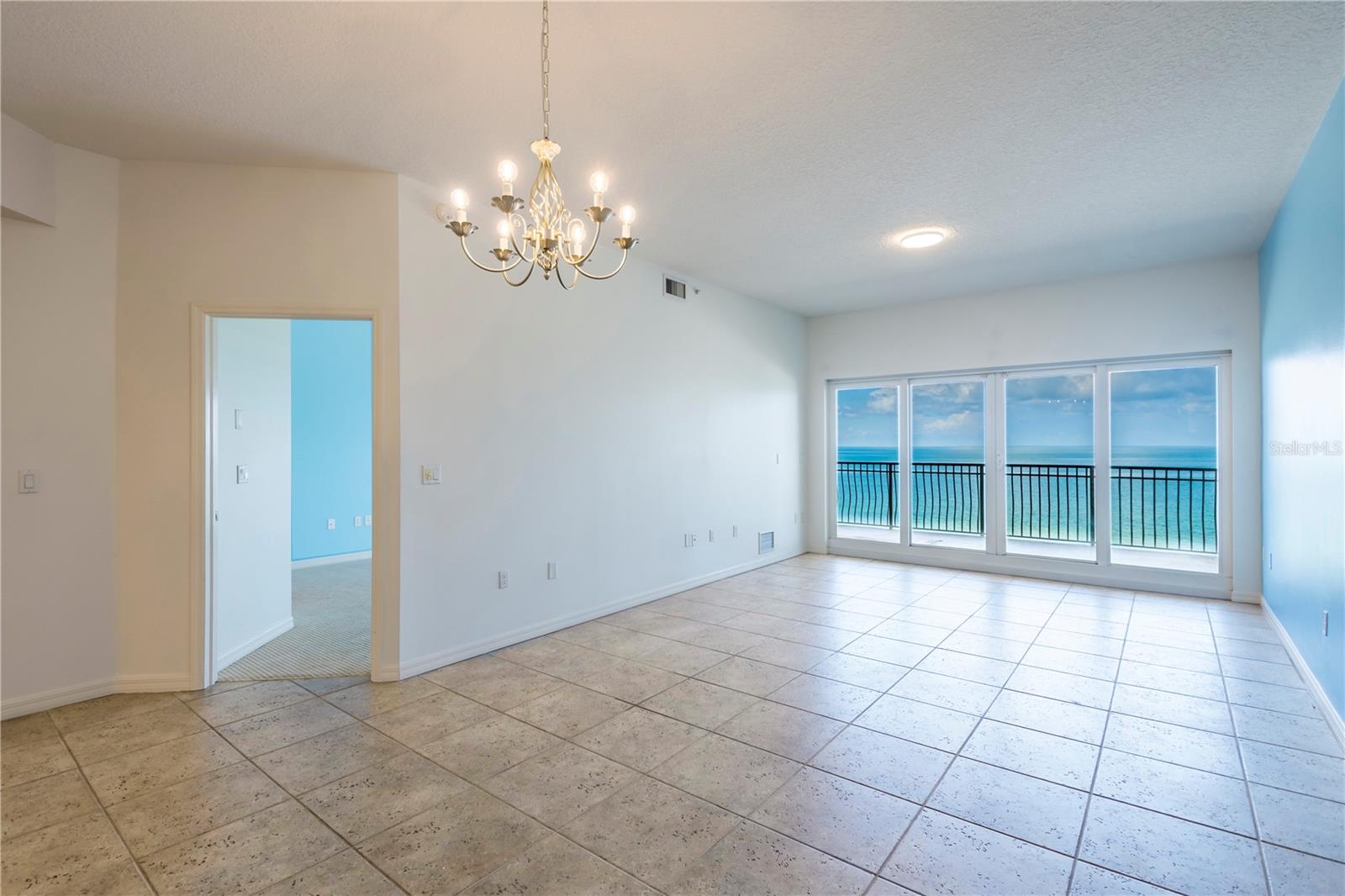 LA VISTANA CONDO - Residential