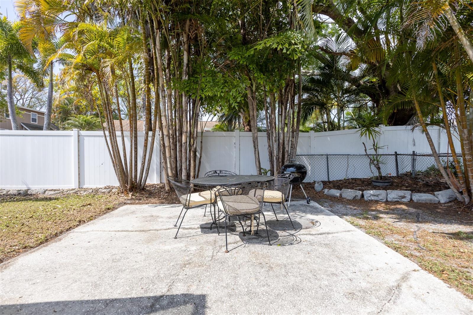 FERGUSONS ESTATES - Residential Lease
