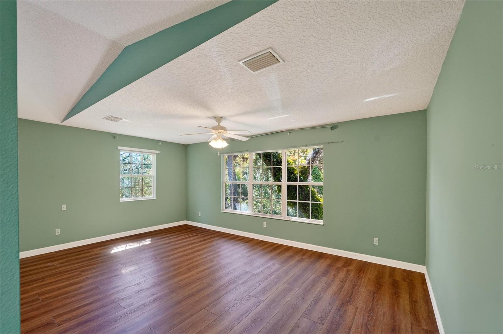 CEDAR STREET - Residential