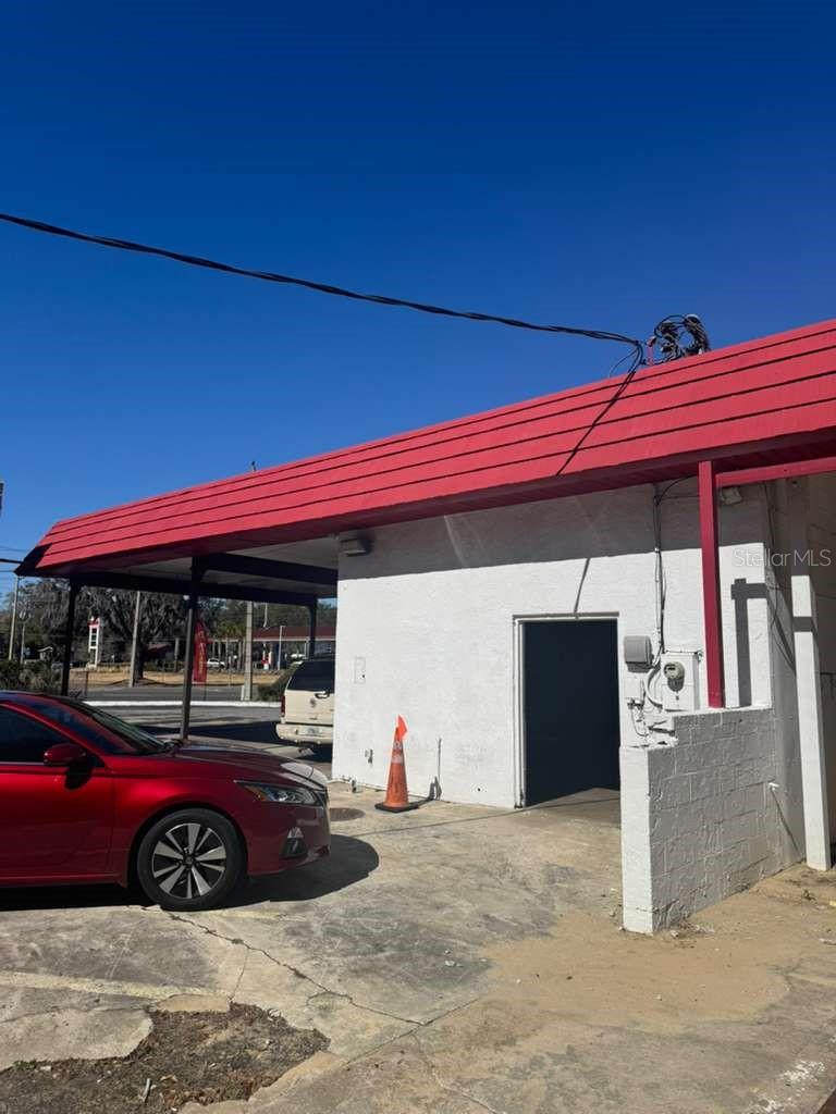 OCALA SQUARE - Commercial Sale
