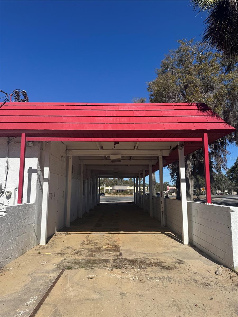 OCALA SQUARE - Commercial Sale
