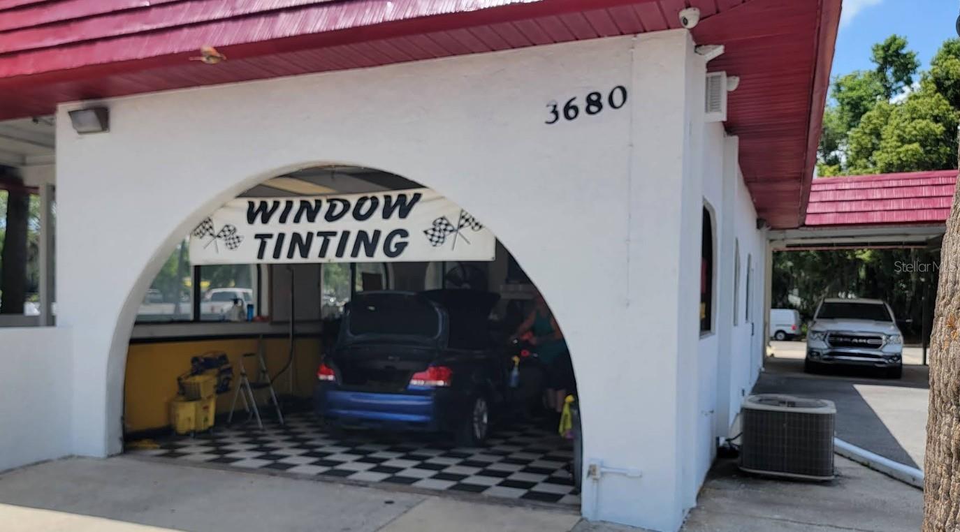 OCALA SQUARE - Commercial Sale