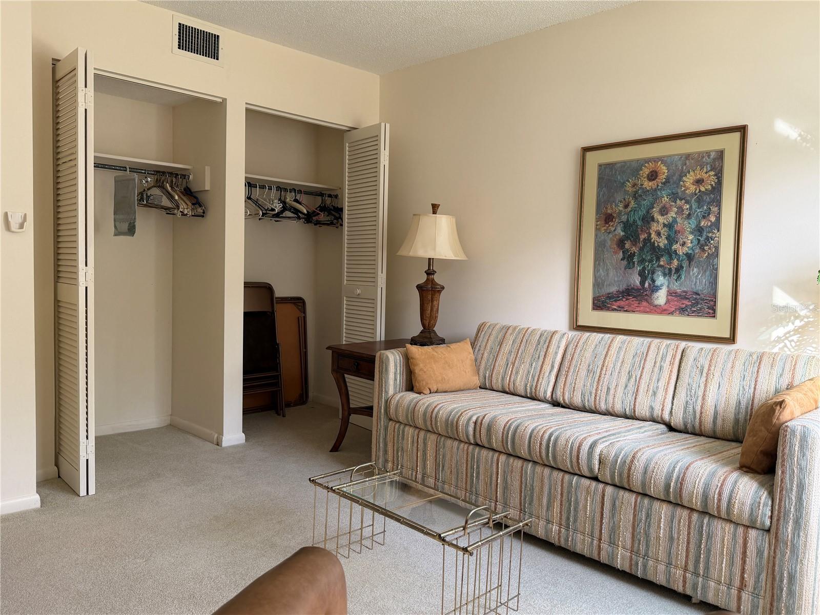 TWIN LAKES VILLAGE EAST - Residential