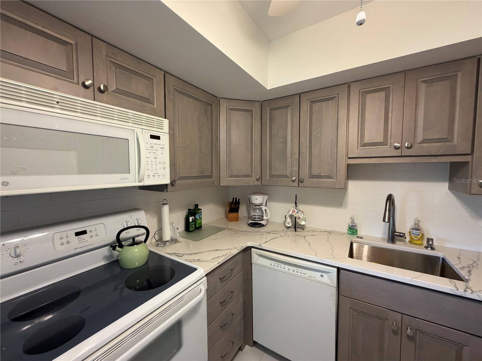 TWIN LAKES VILLAGE EAST - Residential