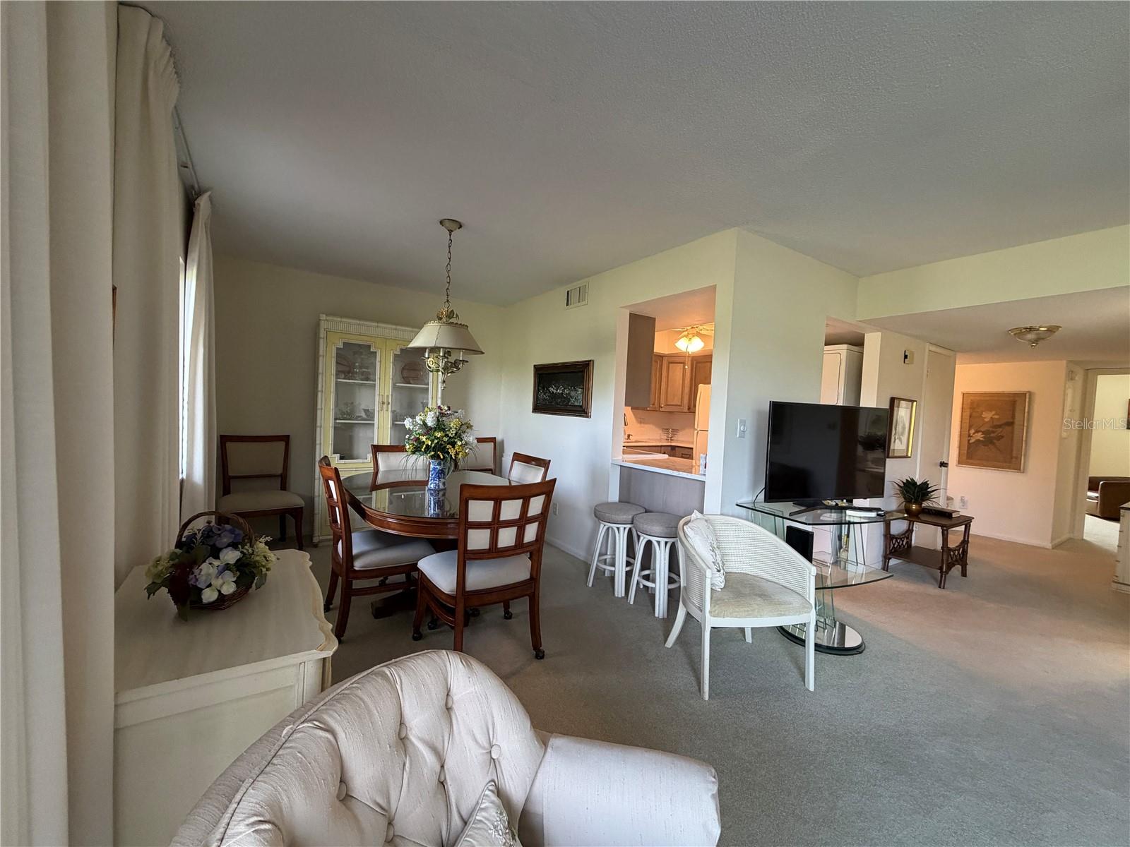 TWIN LAKES VILLAGE EAST - Residential