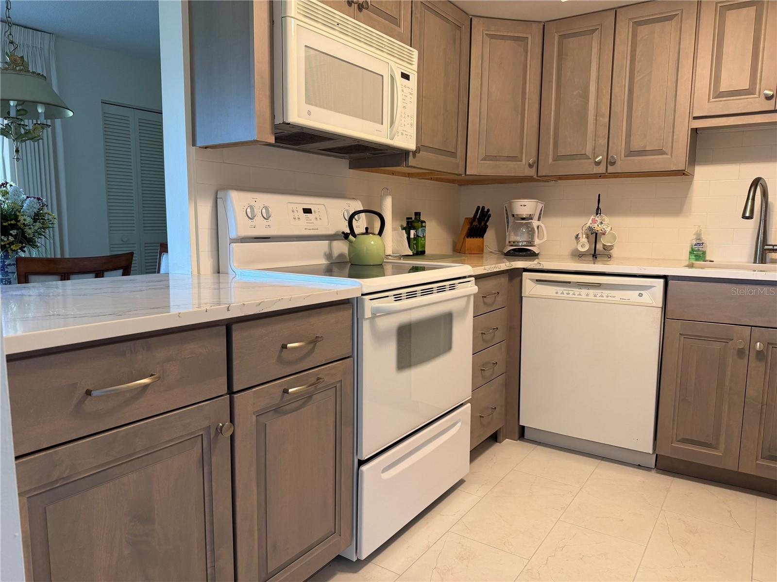 TWIN LAKES VILLAGE EAST - Residential