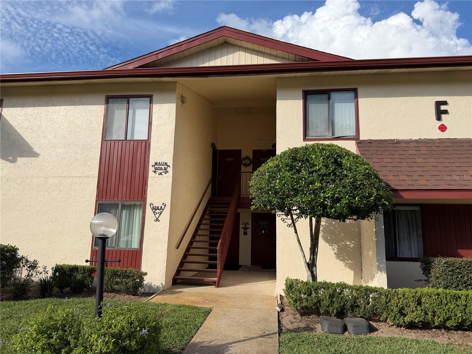 TWIN LAKES VILLAGE EAST - Residential