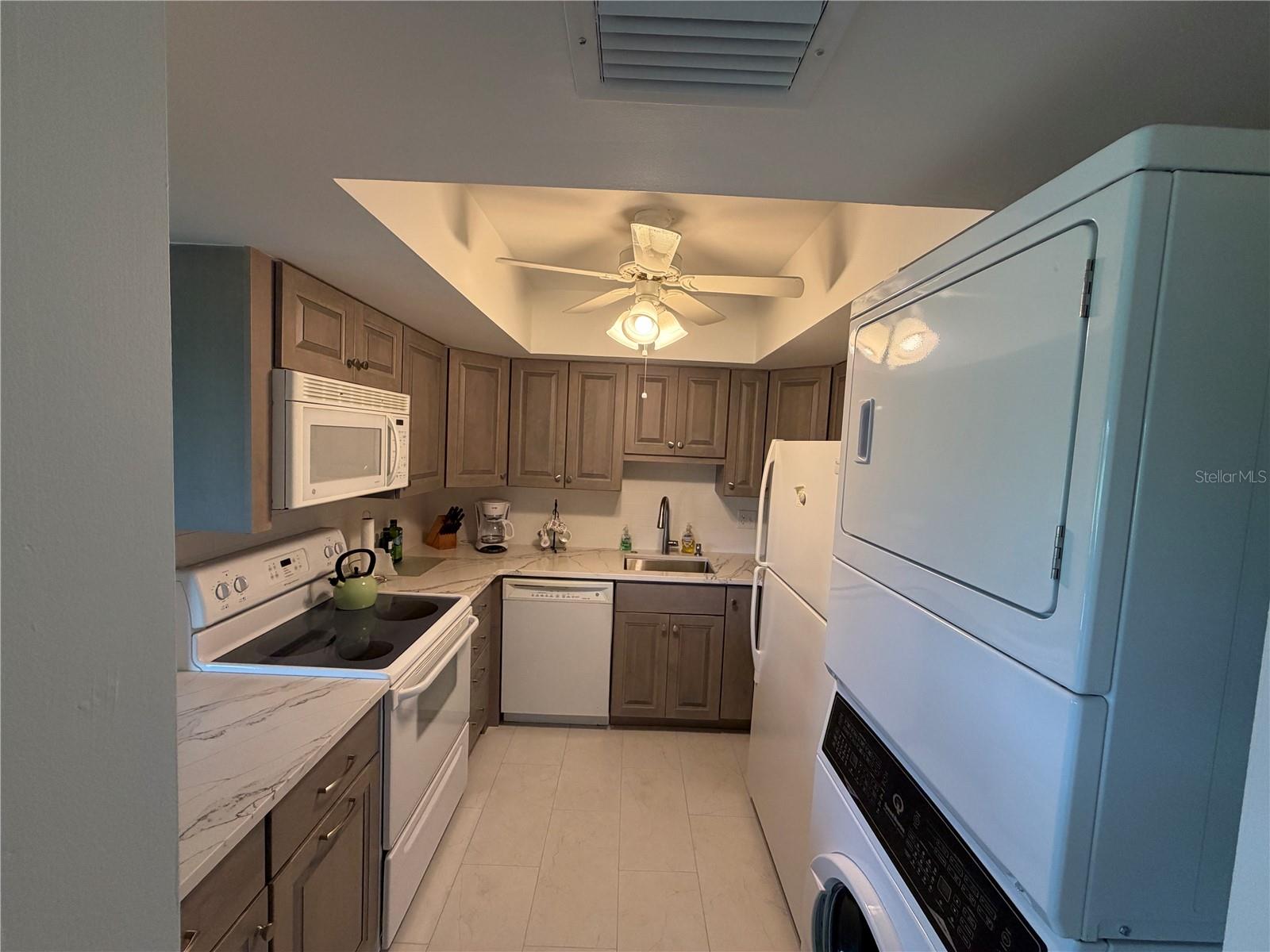 TWIN LAKES VILLAGE EAST - Residential