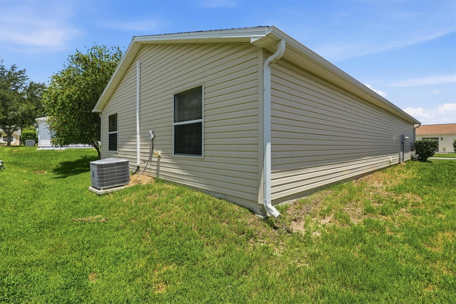 VILLAGES OF SUMTER SOUTHERN OAKS VILLAS - Residential