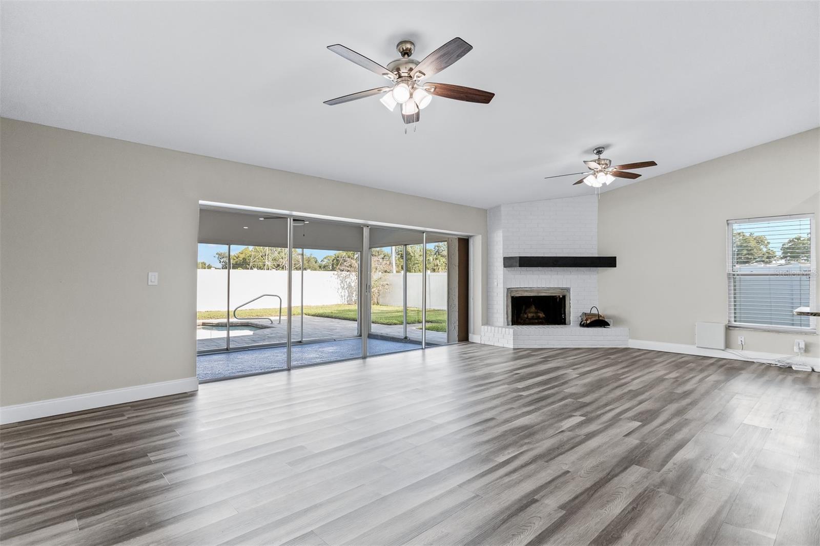 COUNTRYSIDE TR 8 UNIT TWO - Residential