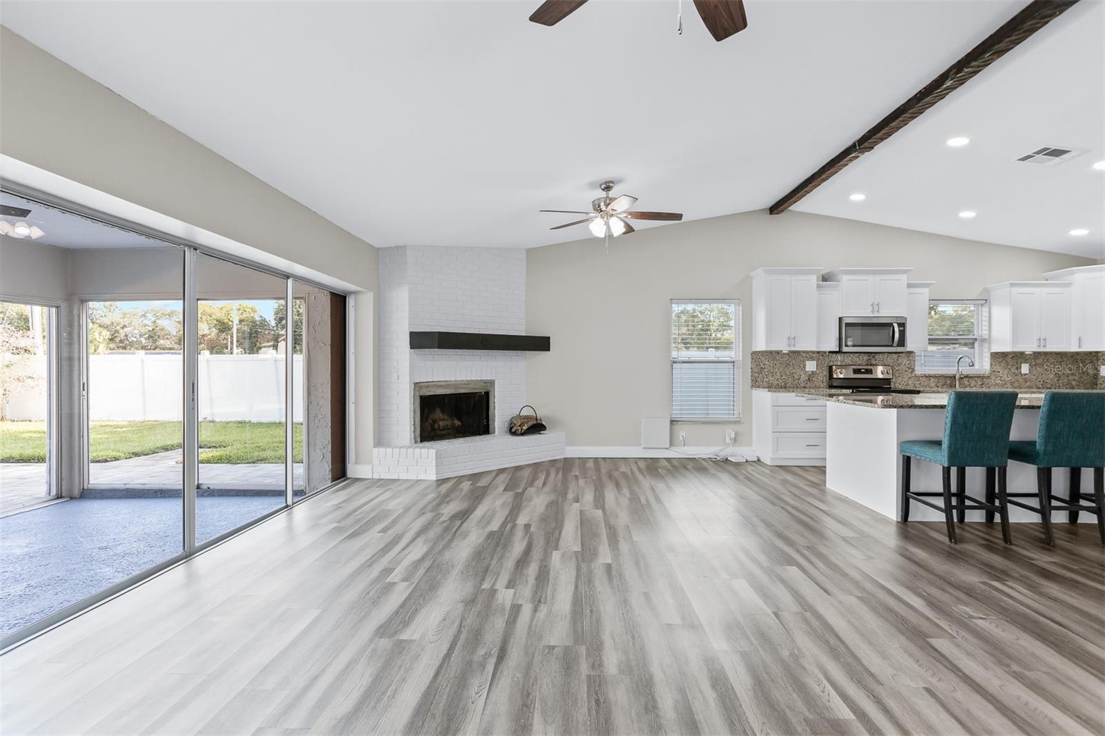 COUNTRYSIDE TR 8 UNIT TWO - Residential
