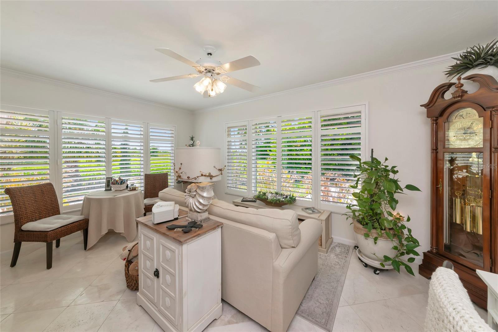 RIVER ISLES - Residential