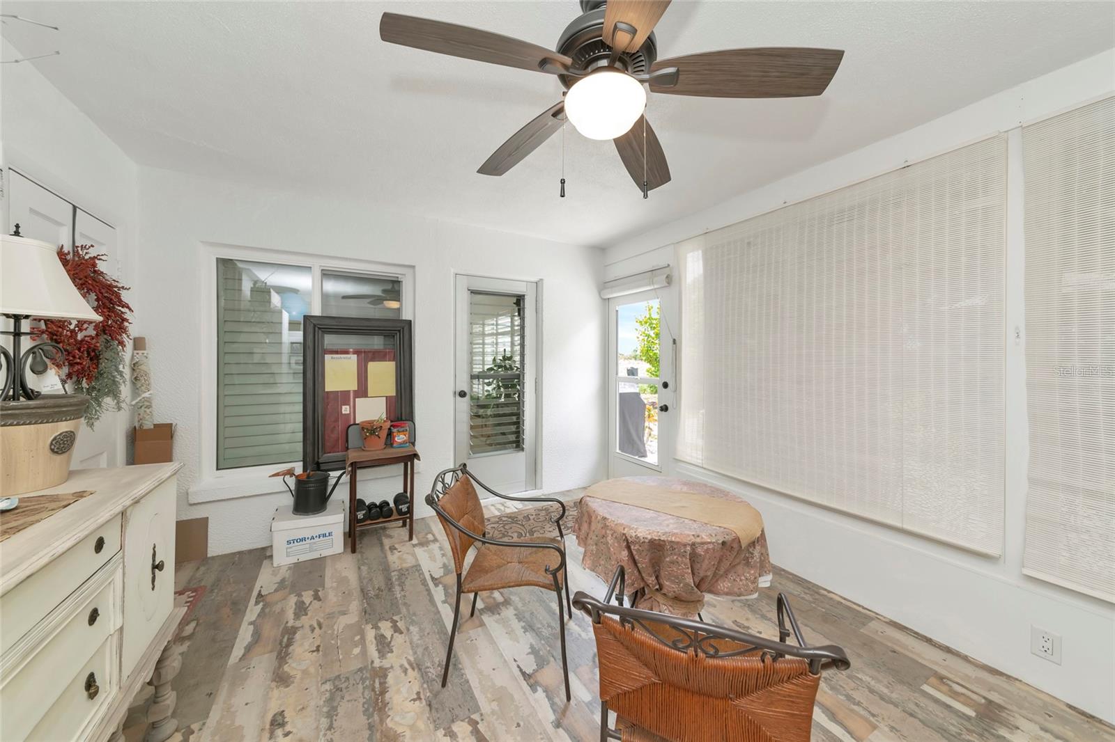 RIVER ISLES - Residential