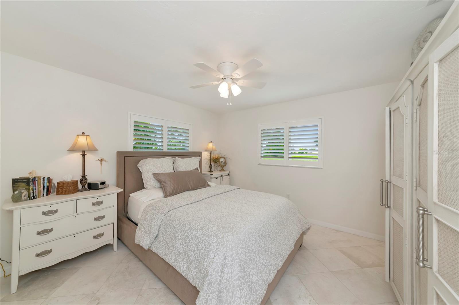 RIVER ISLES - Residential