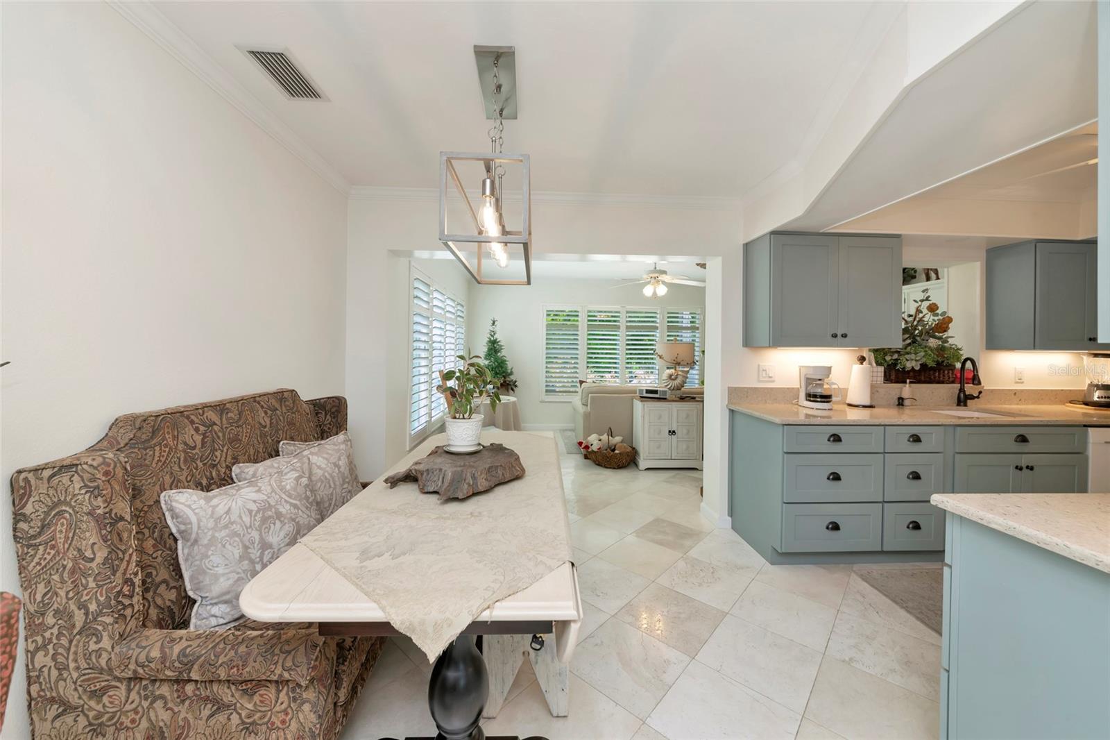 RIVER ISLES - Residential
