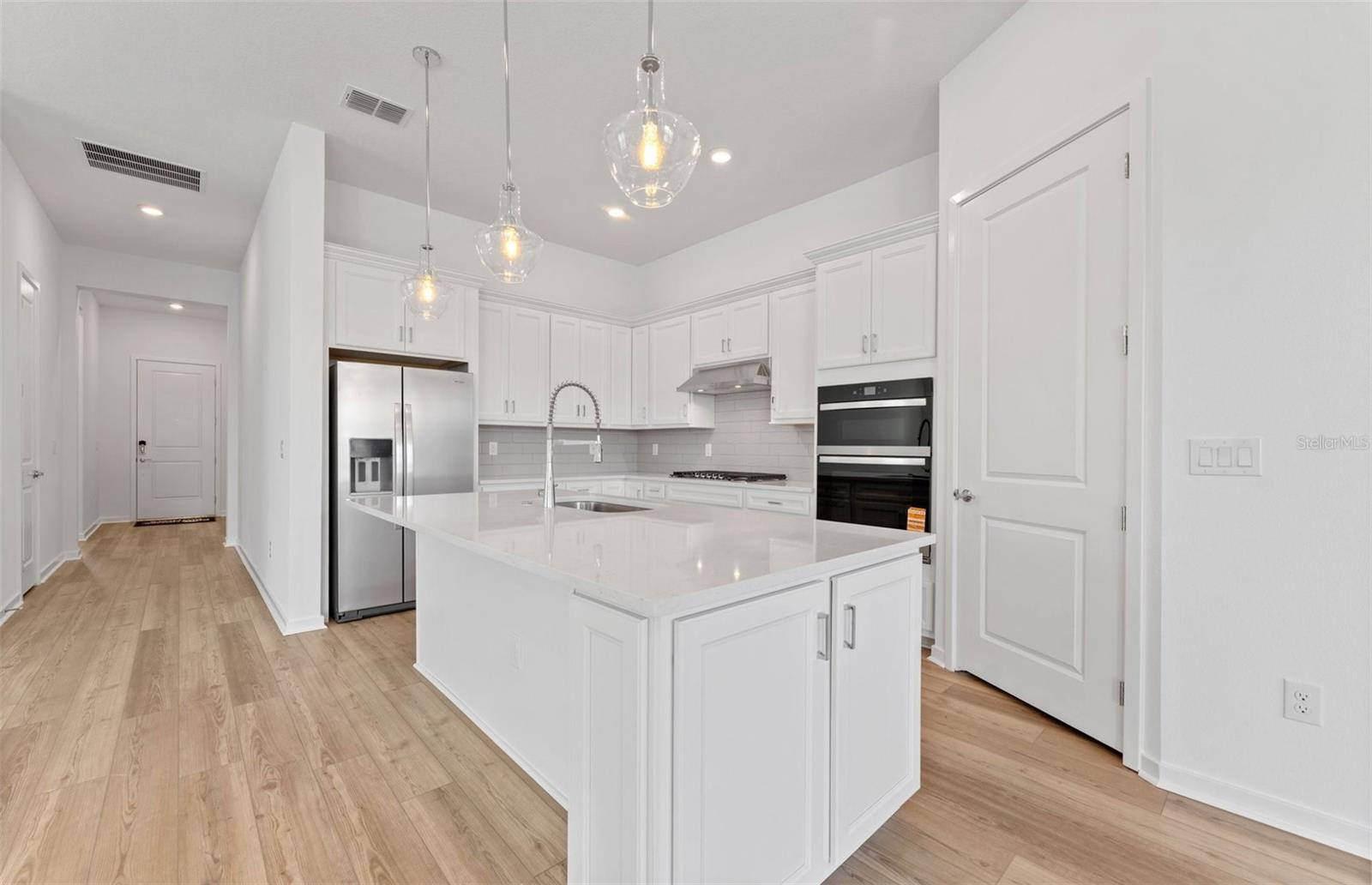 TWO RIVERS - Residential