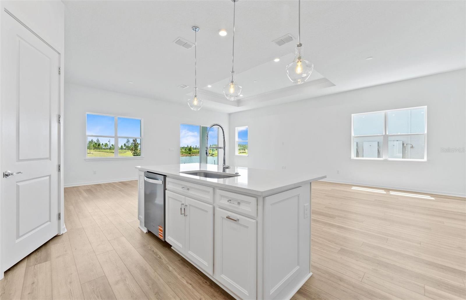 TWO RIVERS - Residential