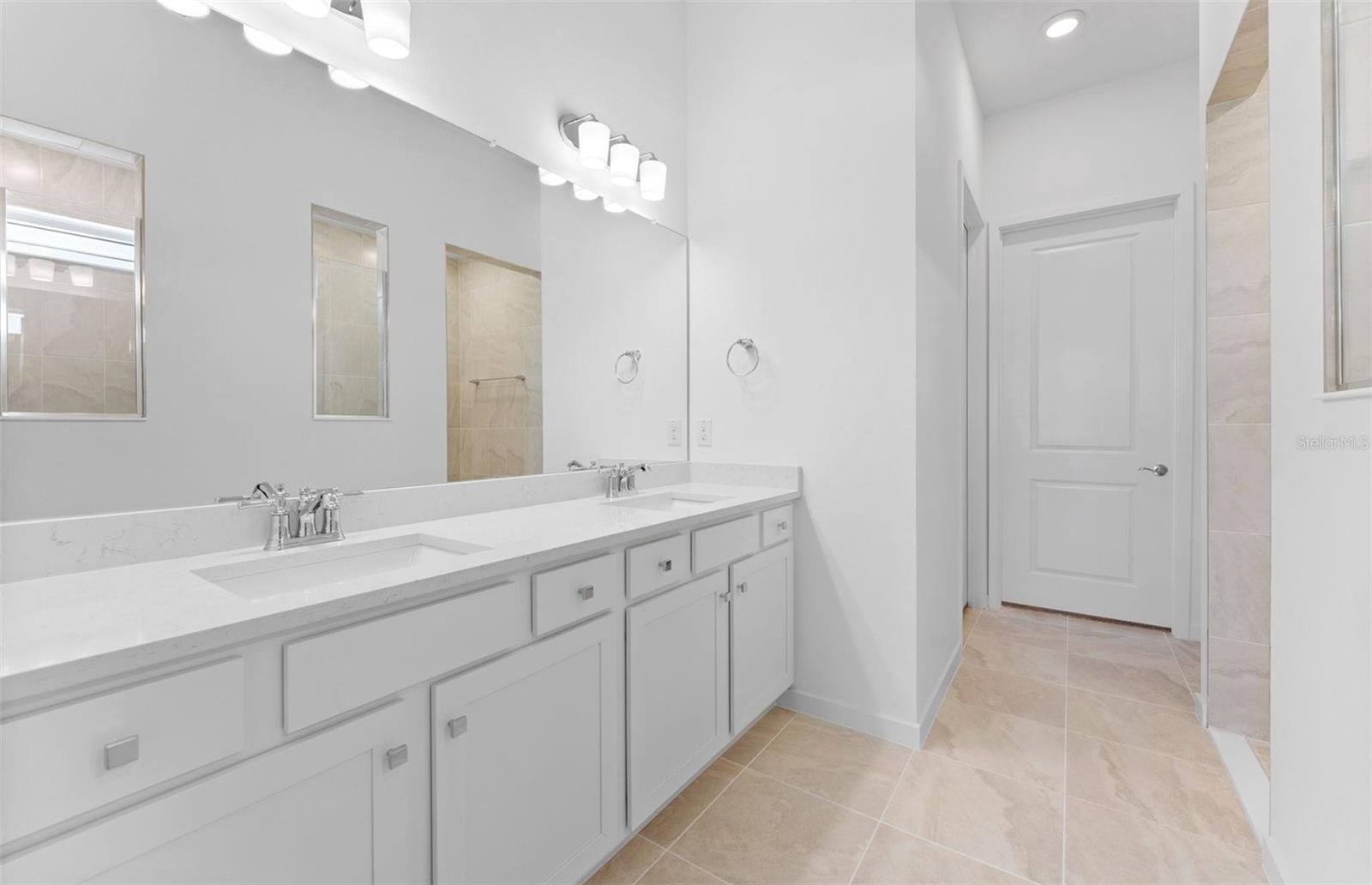 TWO RIVERS - Residential