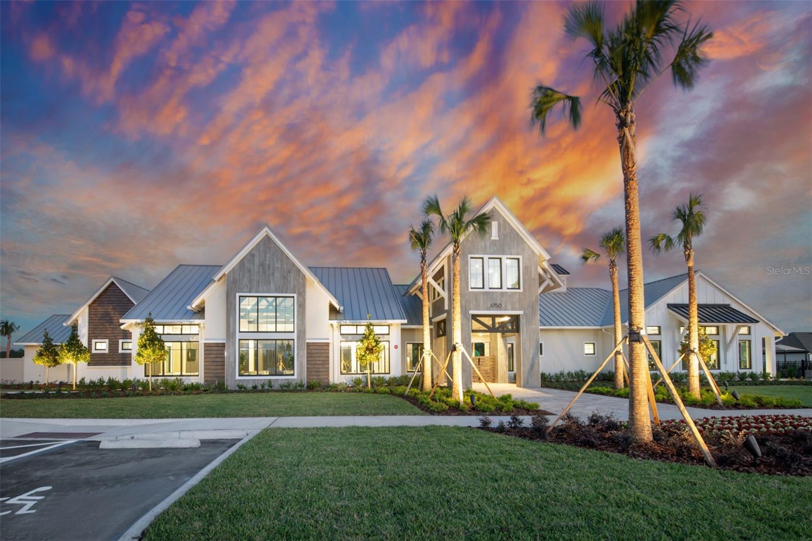 TWO RIVERS - Residential