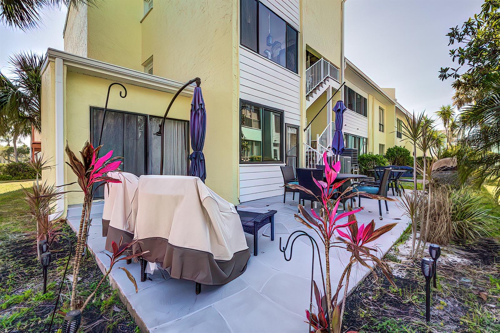 WINDRUSH COVE PH 1 CONDO - Residential