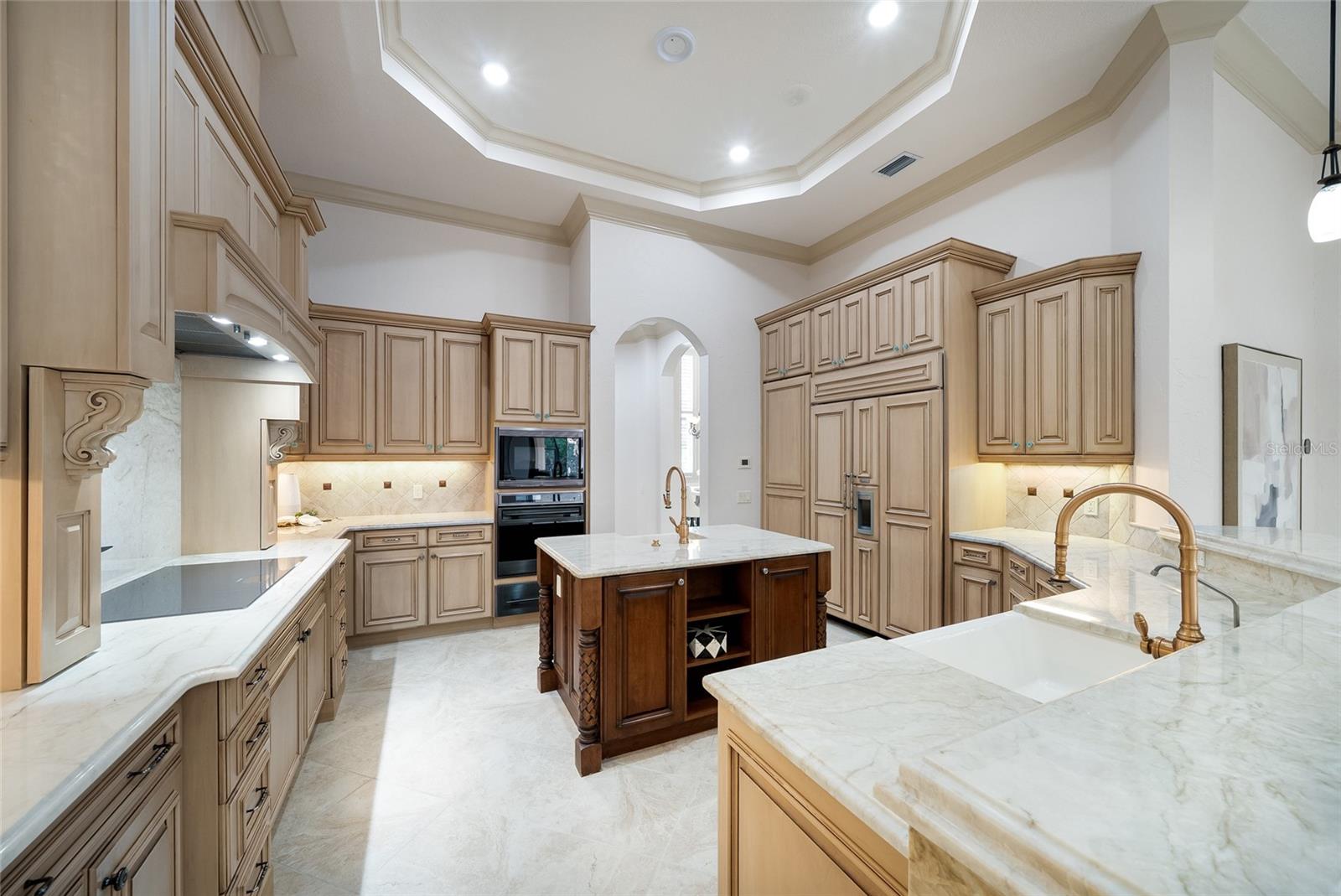 LAKEWOOD RANCH COUNTRY CLUB - Residential