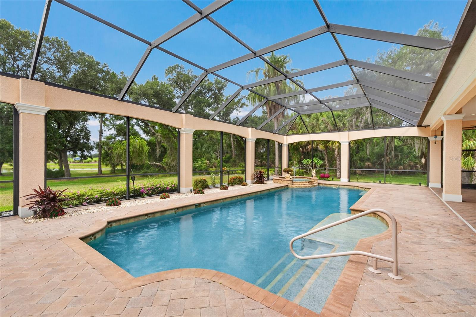 LAKEWOOD RANCH COUNTRY CLUB - Residential