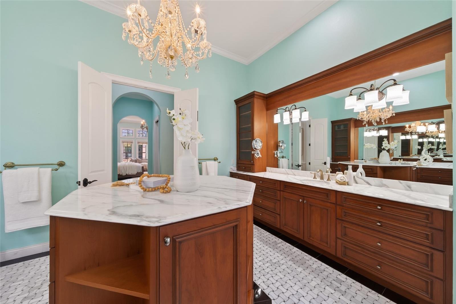 LAKEWOOD RANCH COUNTRY CLUB - Residential