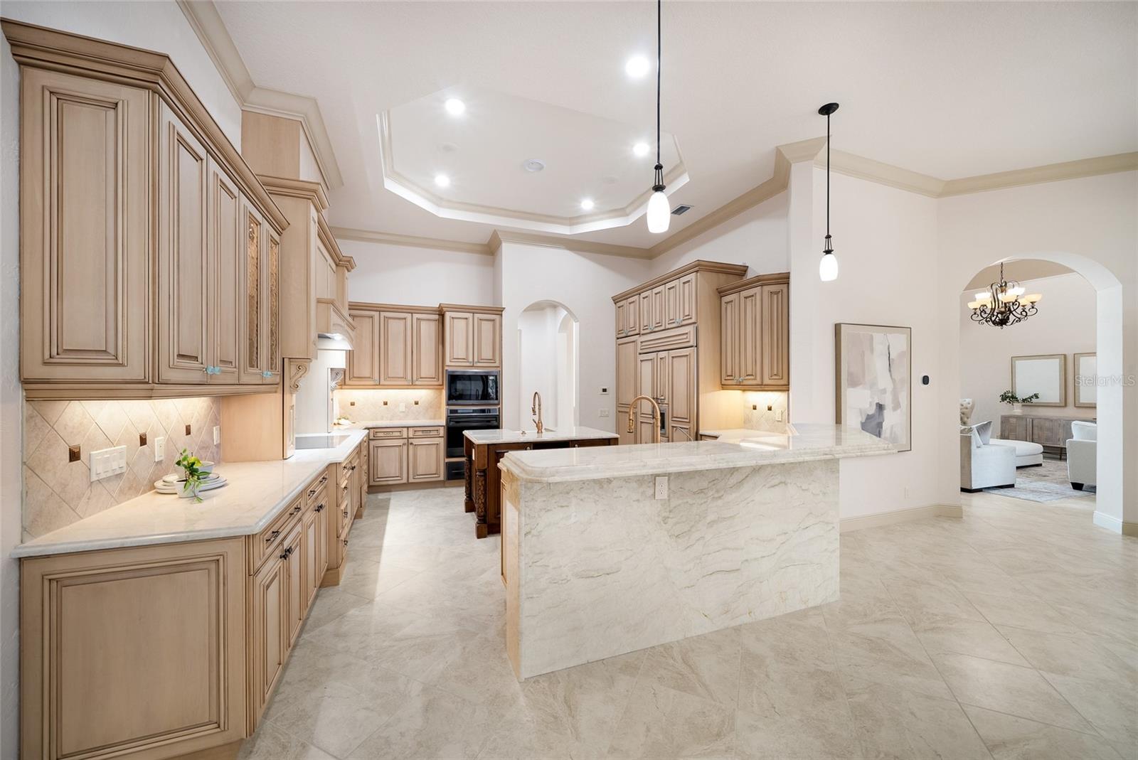 LAKEWOOD RANCH COUNTRY CLUB - Residential