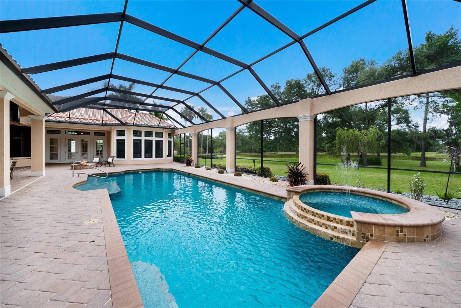 LAKEWOOD RANCH COUNTRY CLUB - Residential