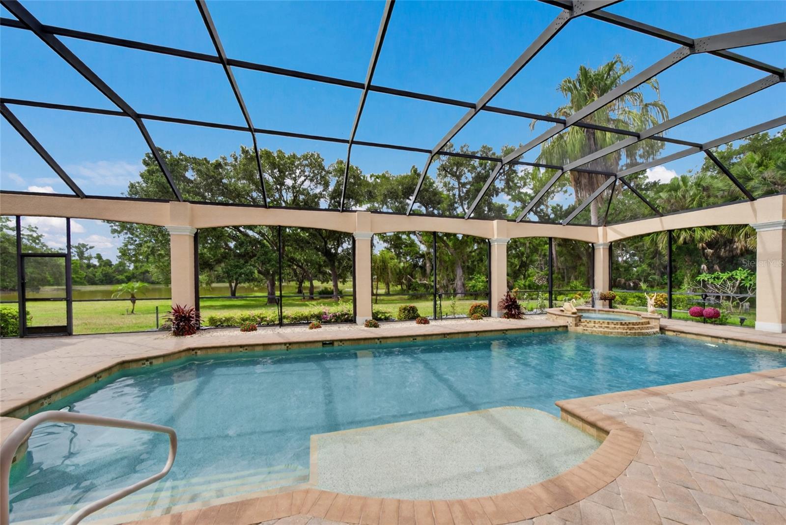 LAKEWOOD RANCH COUNTRY CLUB - Residential