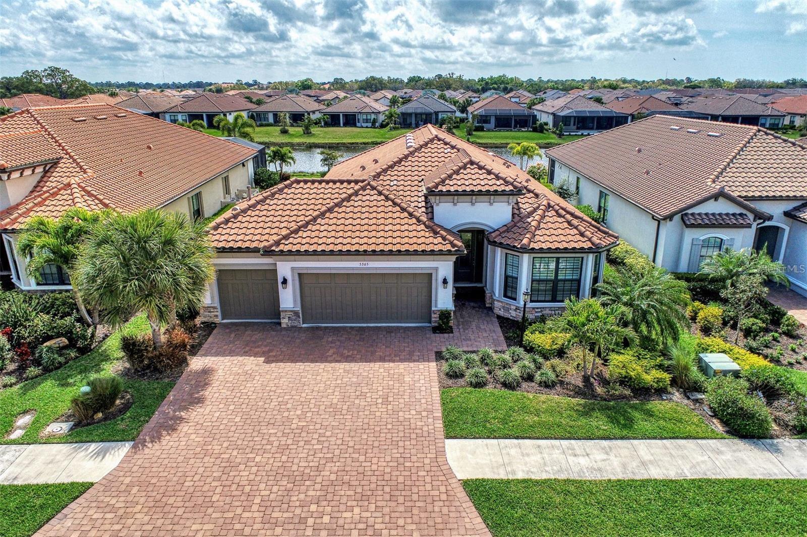 ESPLANADE/PALMER RANCH PH 2 - Residential