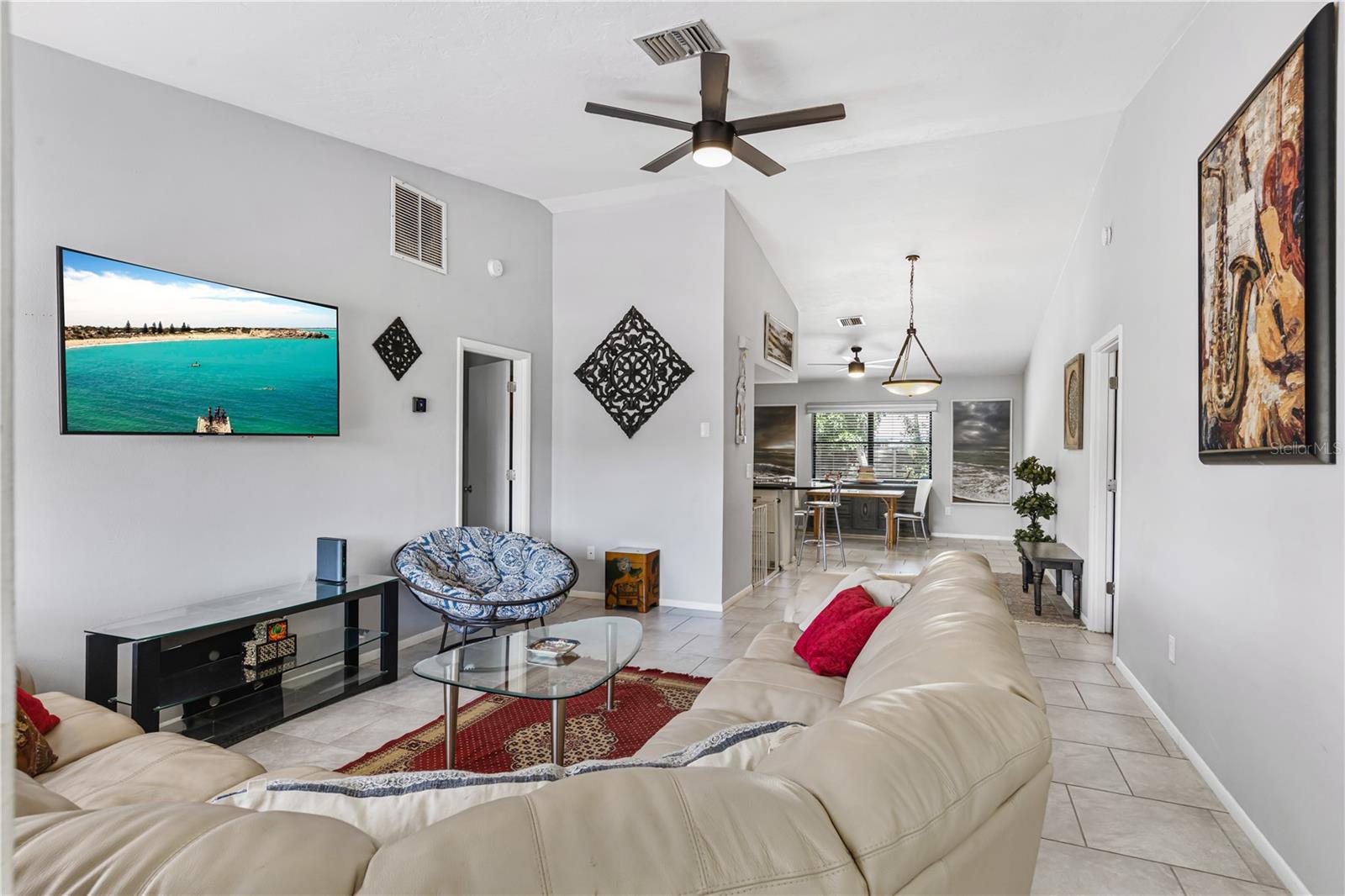 SOUTH VENICE - Residential