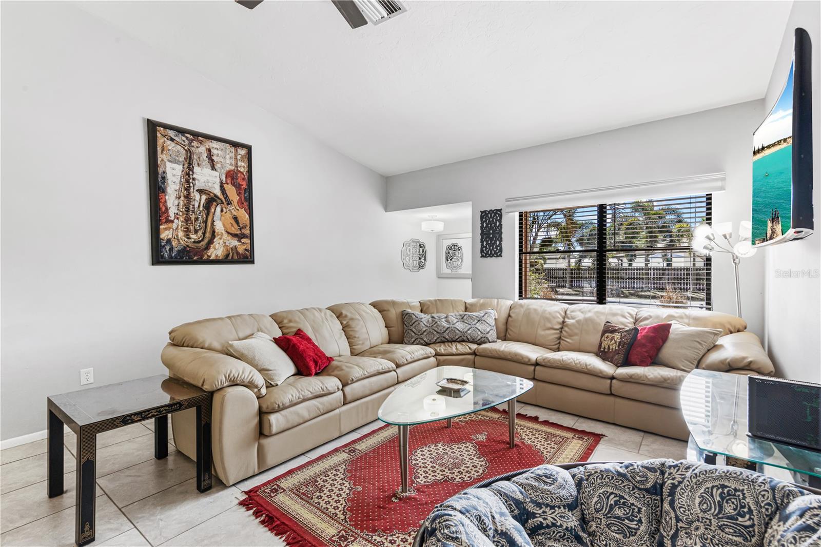 SOUTH VENICE - Residential