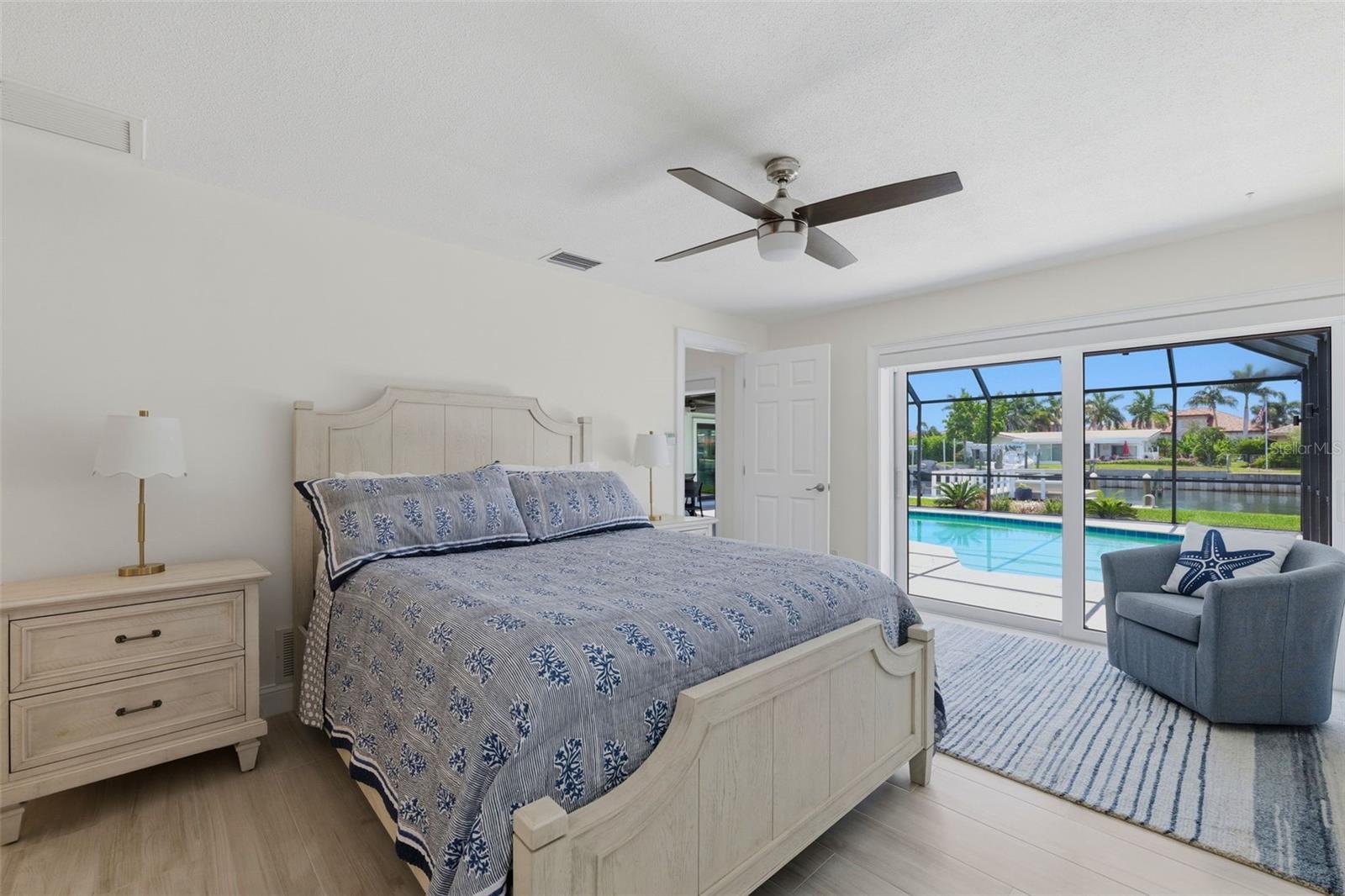 VENETIAN ISLES - Residential