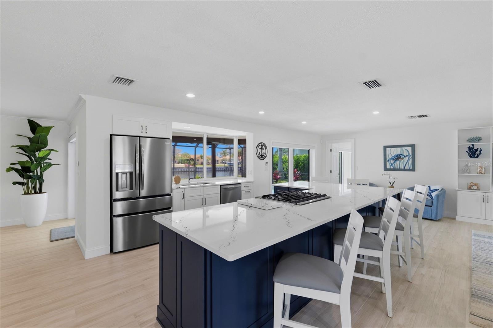 VENETIAN ISLES - Residential