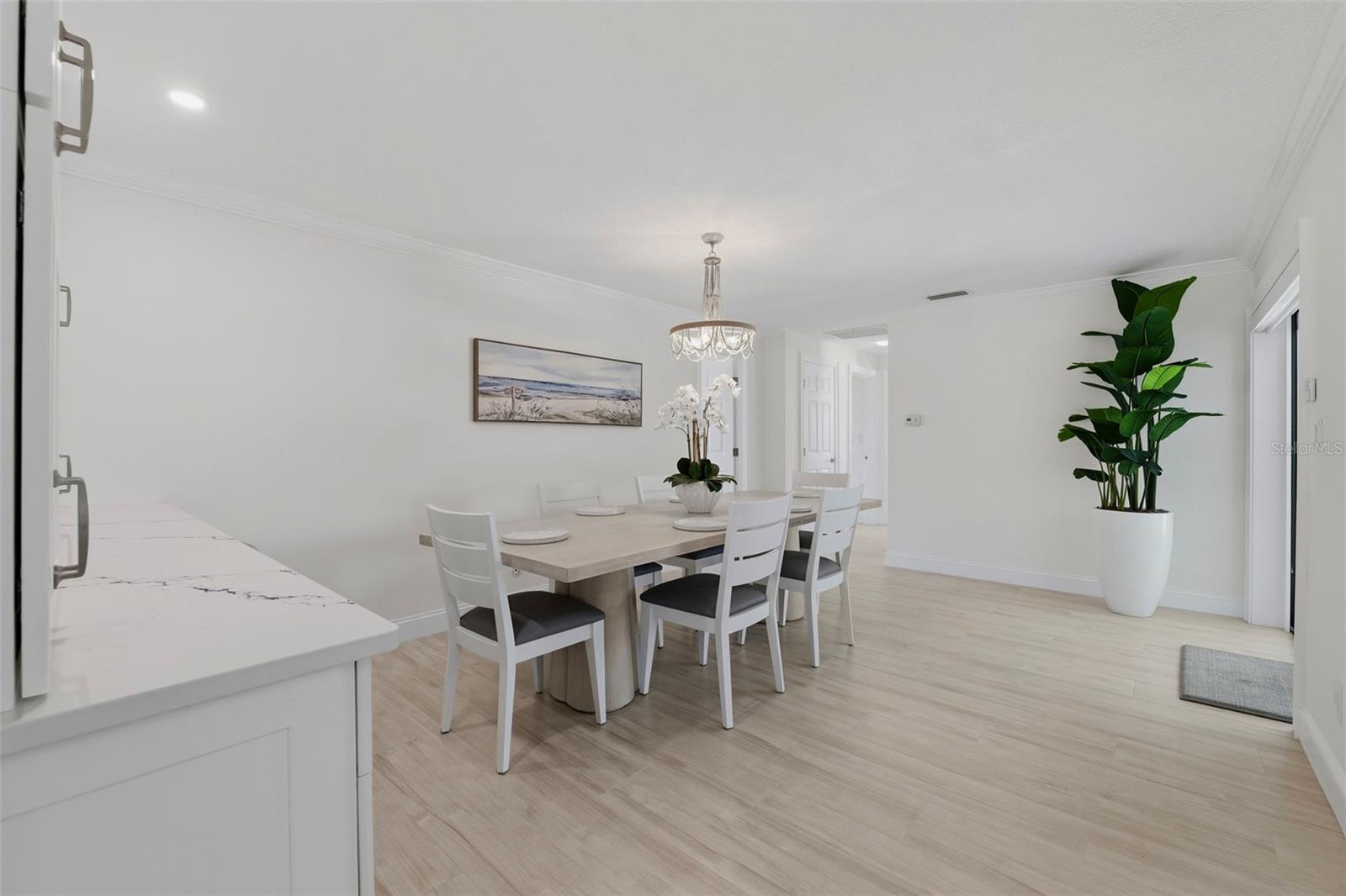 VENETIAN ISLES - Residential
