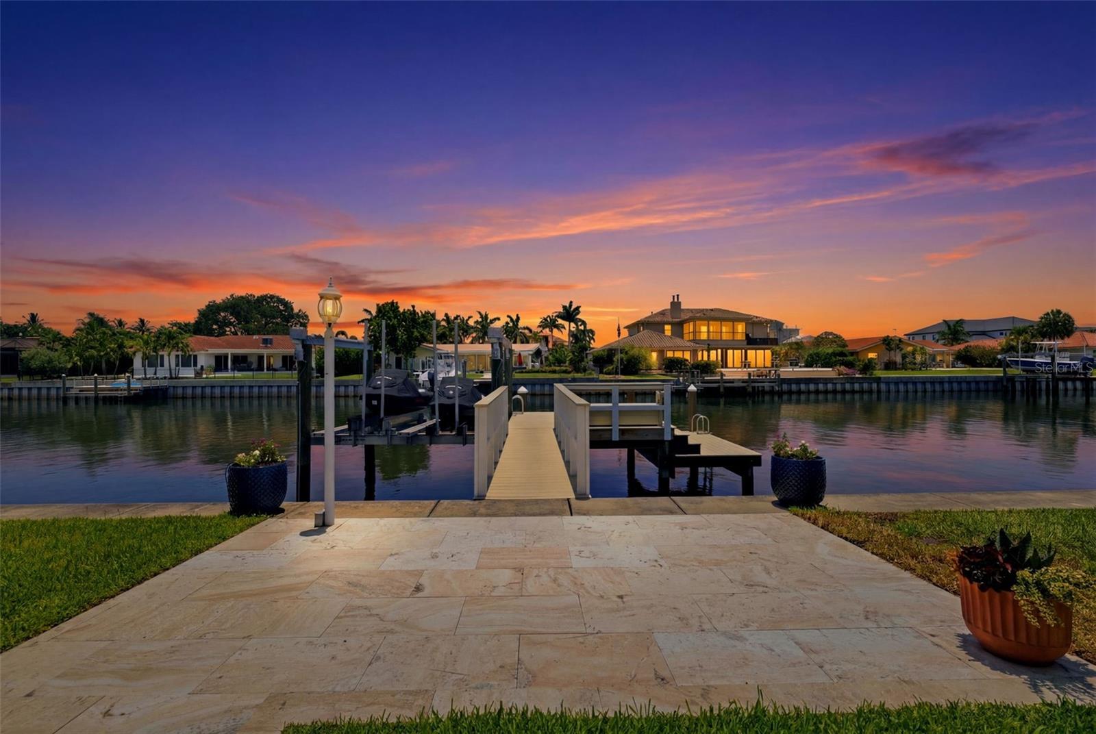 VENETIAN ISLES - Residential