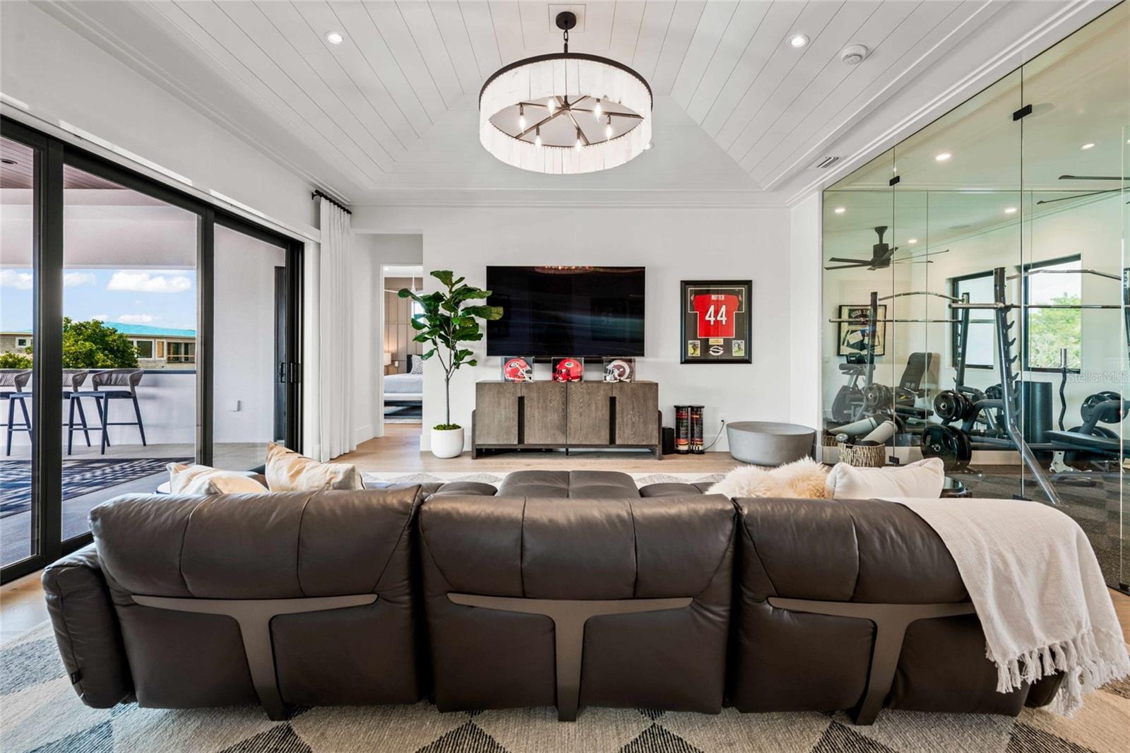 SIESTA PROPERTIES INC - Residential