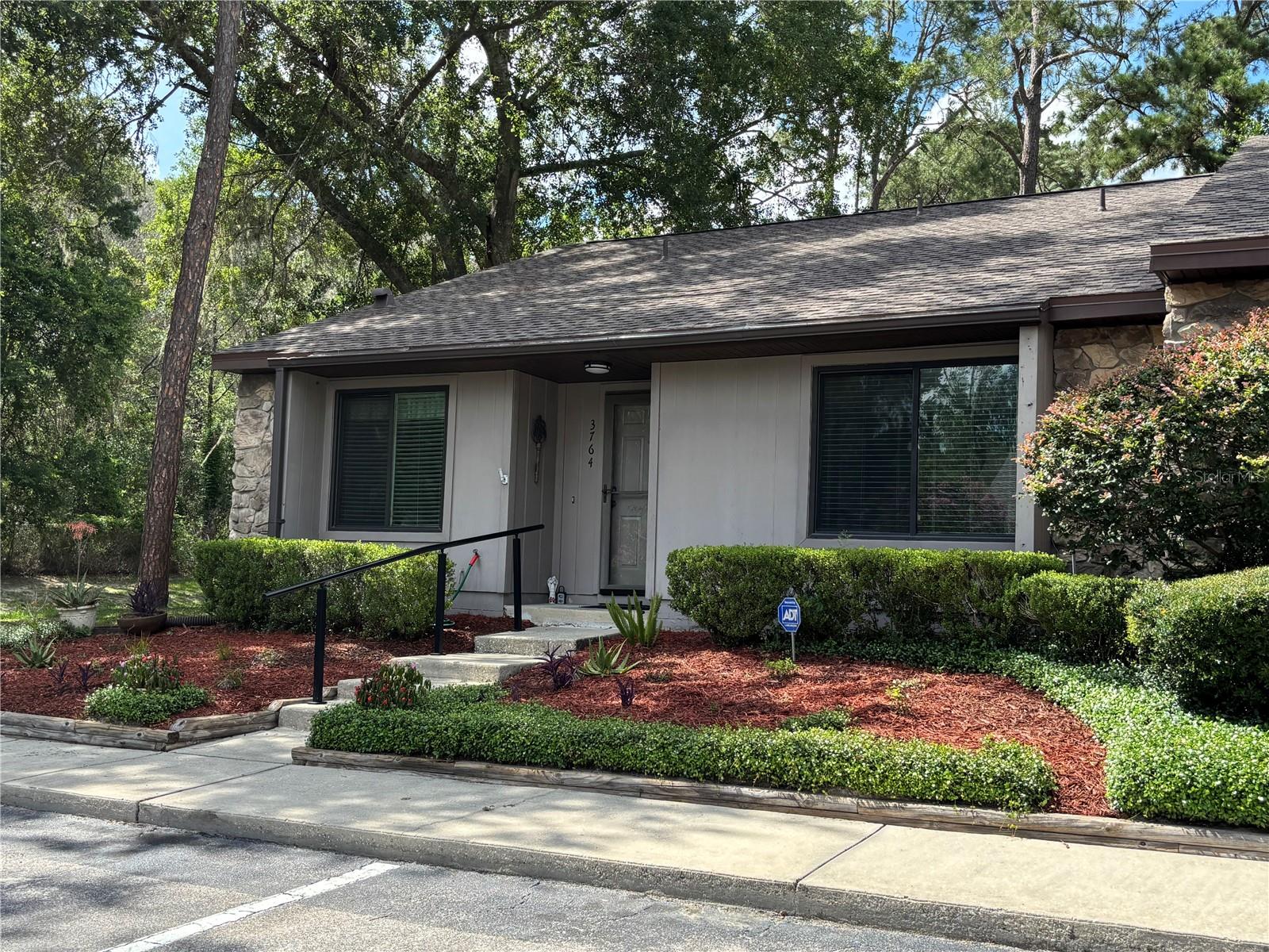 MILE RUN PH II UNIT B-1 - Residential