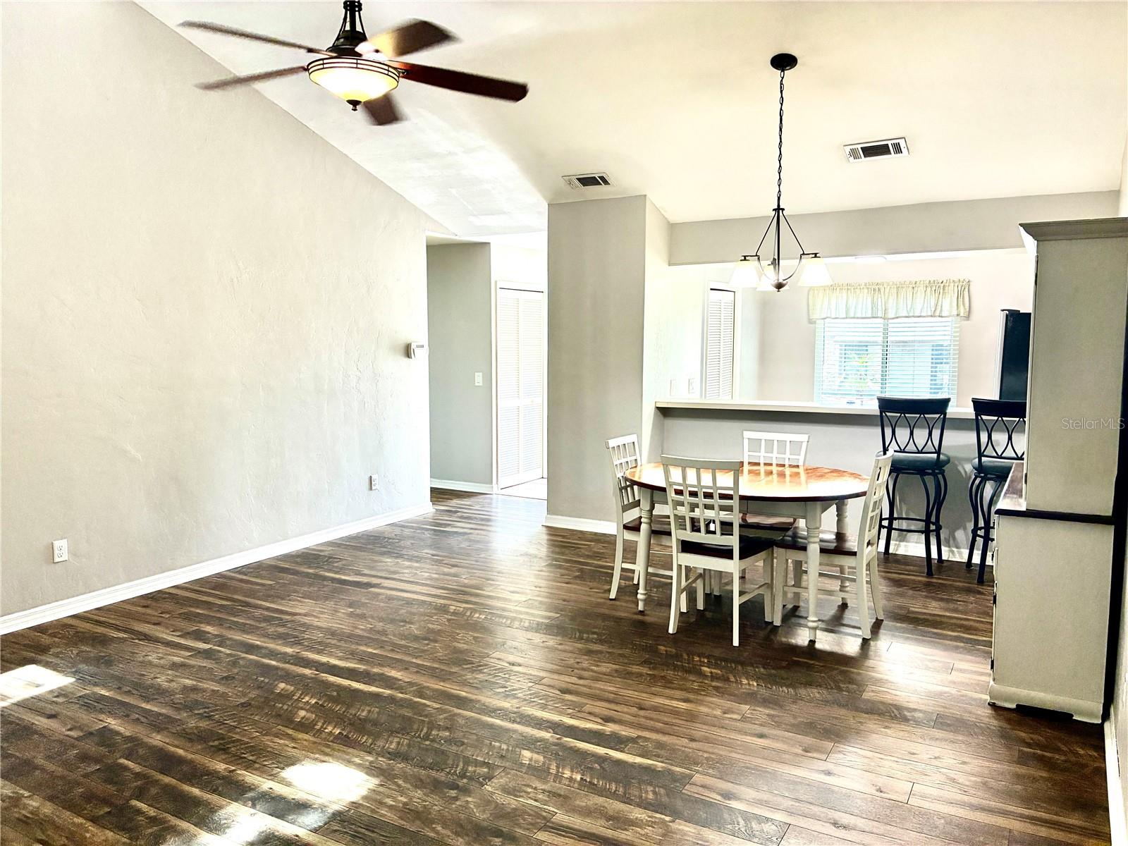 MILE RUN PH II UNIT B-1 - Residential