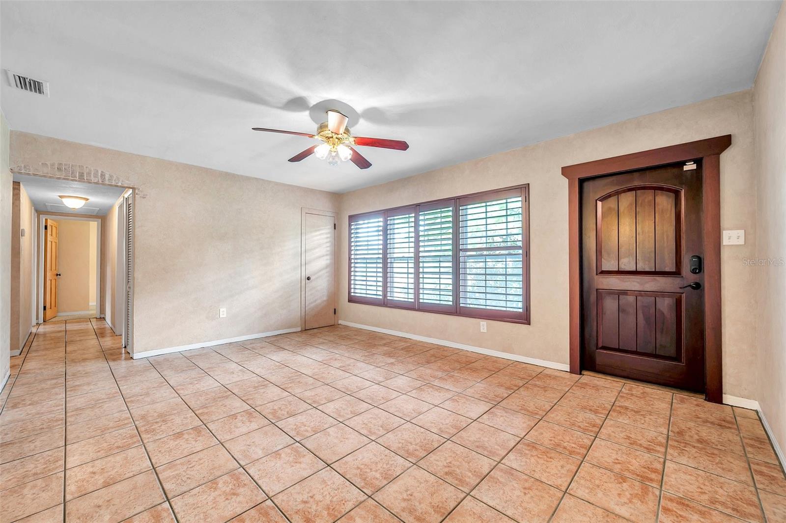 JUNGLE COUNTRY CLUB 4TH ADD - Residential