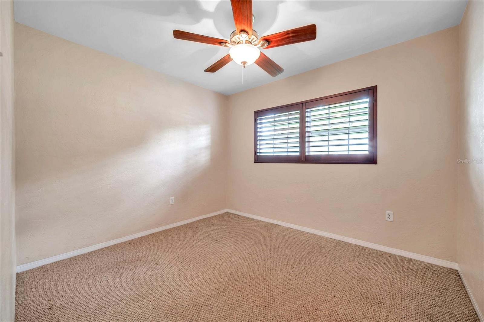 JUNGLE COUNTRY CLUB 4TH ADD - Residential