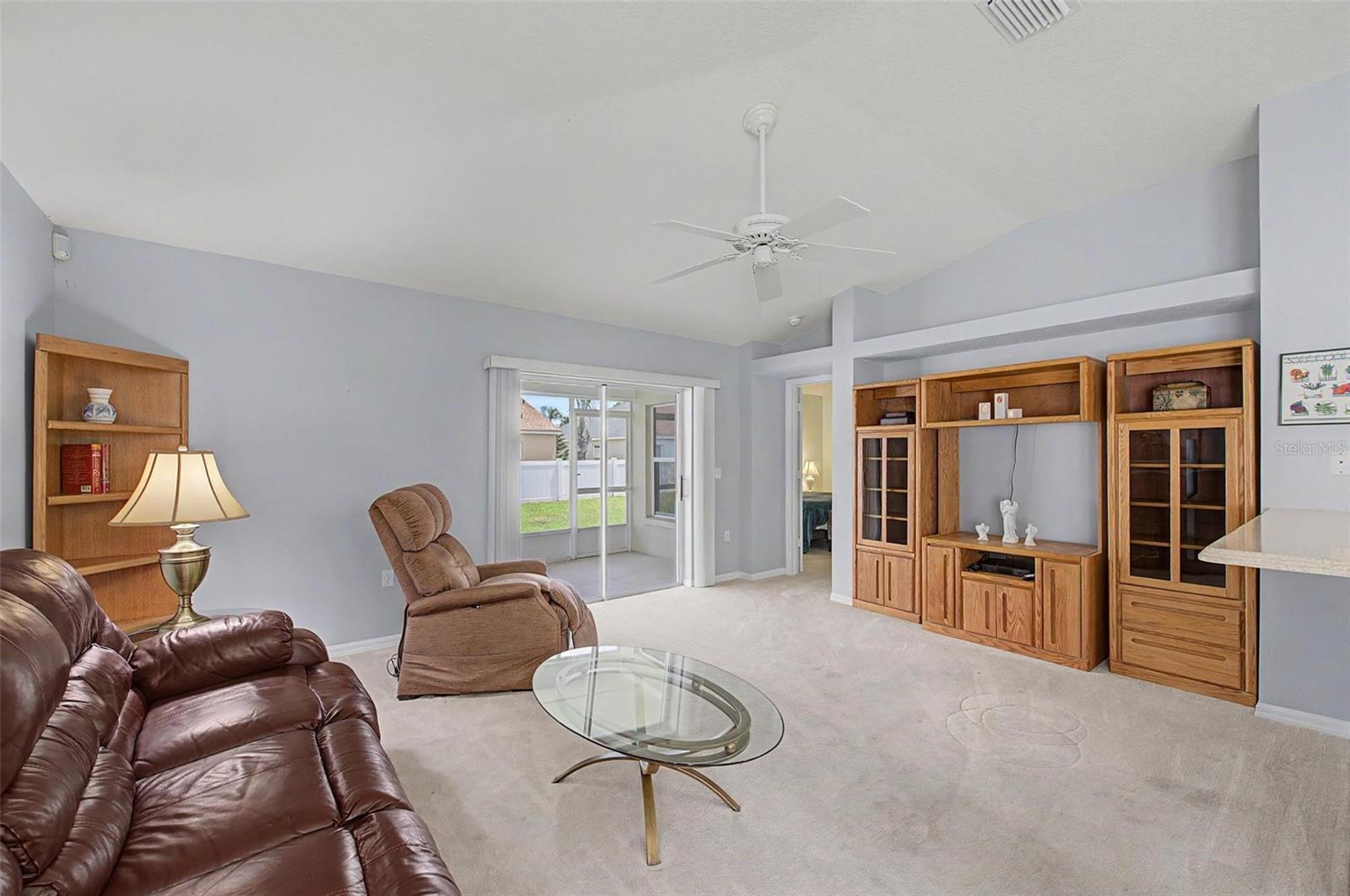 BEACON SQUARE - Residential