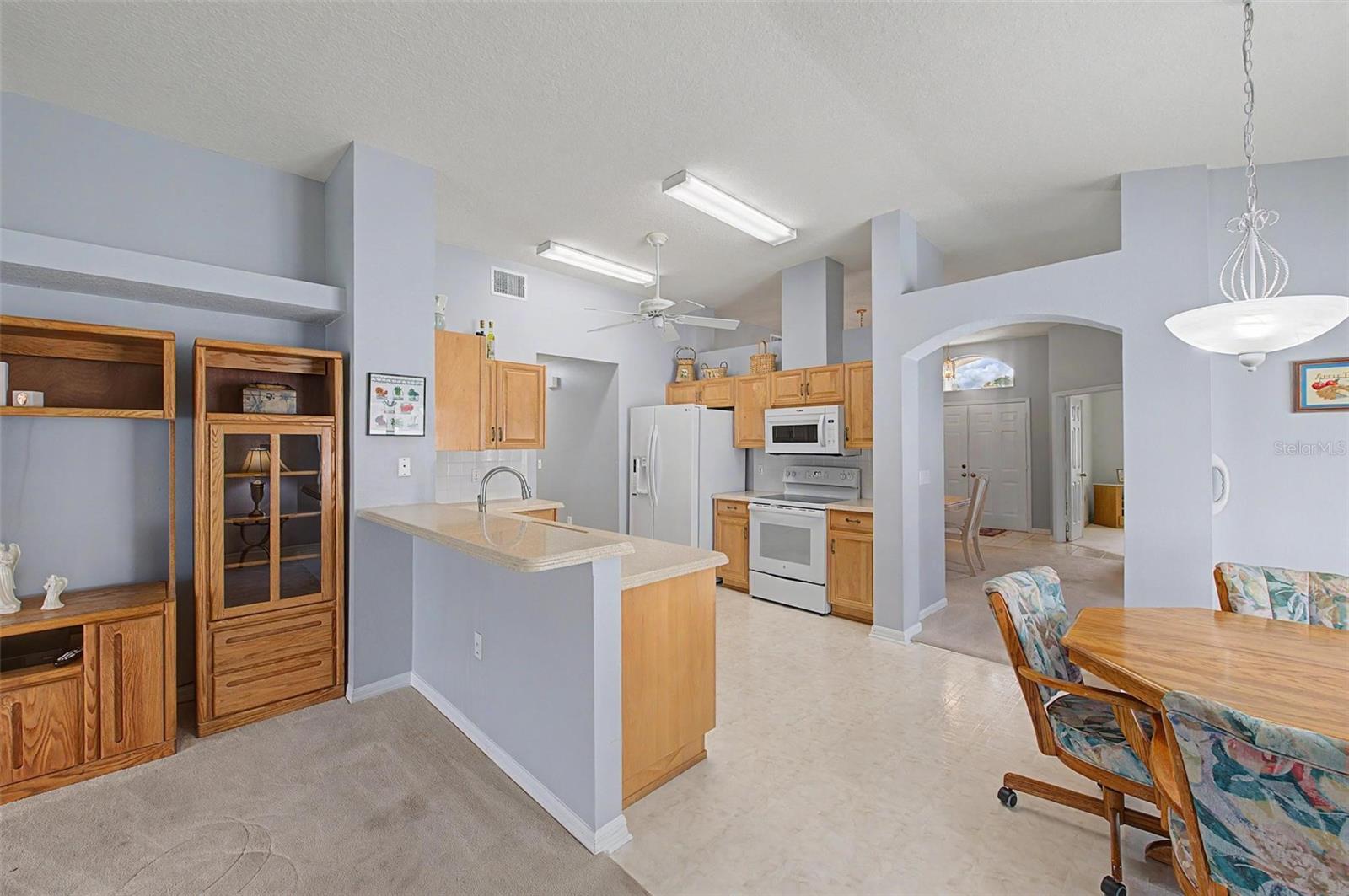 BEACON SQUARE - Residential