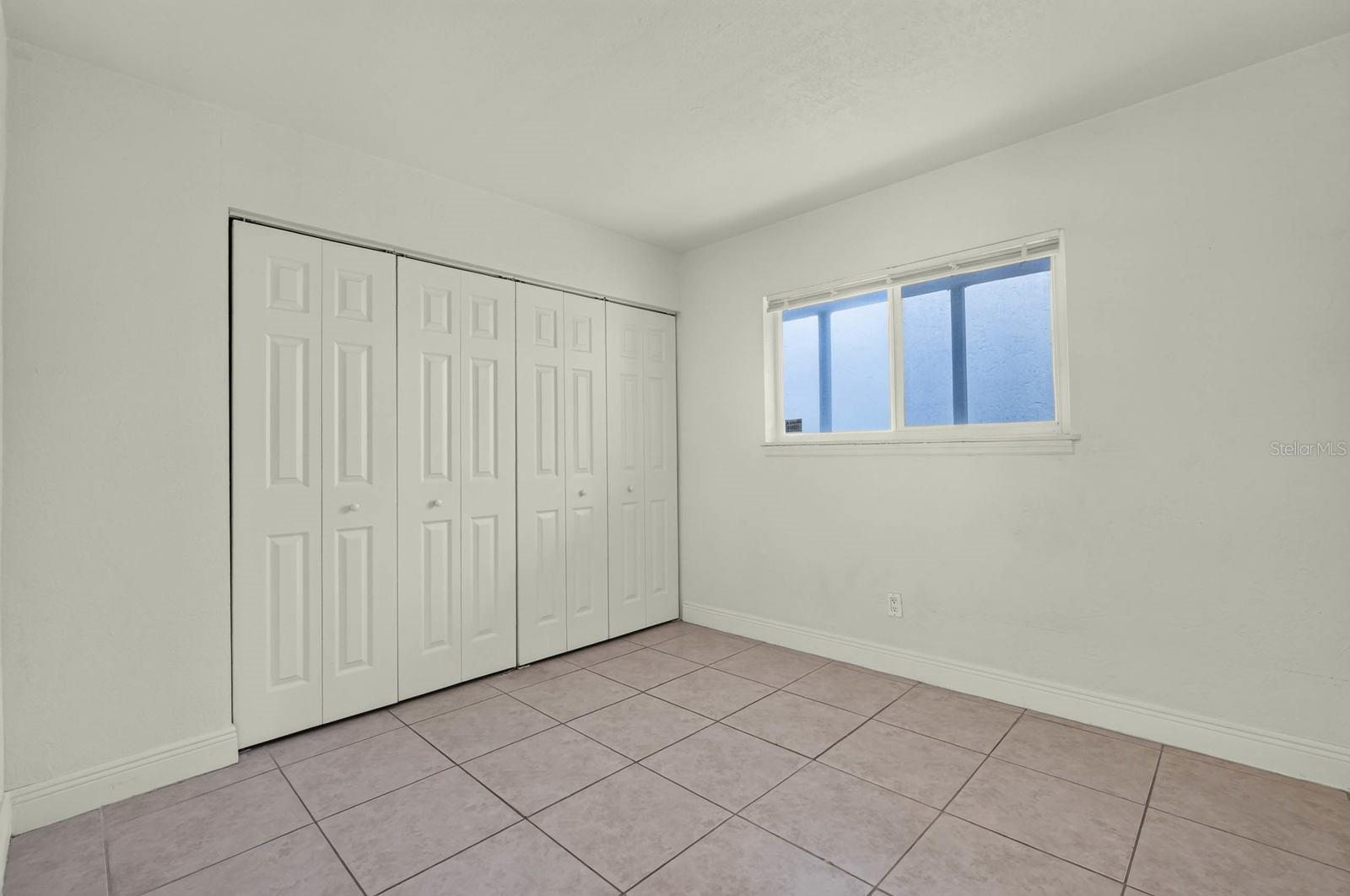 HARBOURSIDE SUNSETS CONDO - Residential