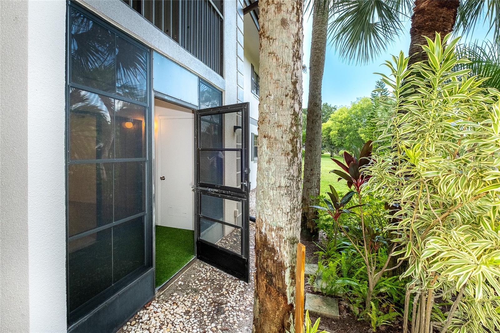 OAK FORREST - Residential