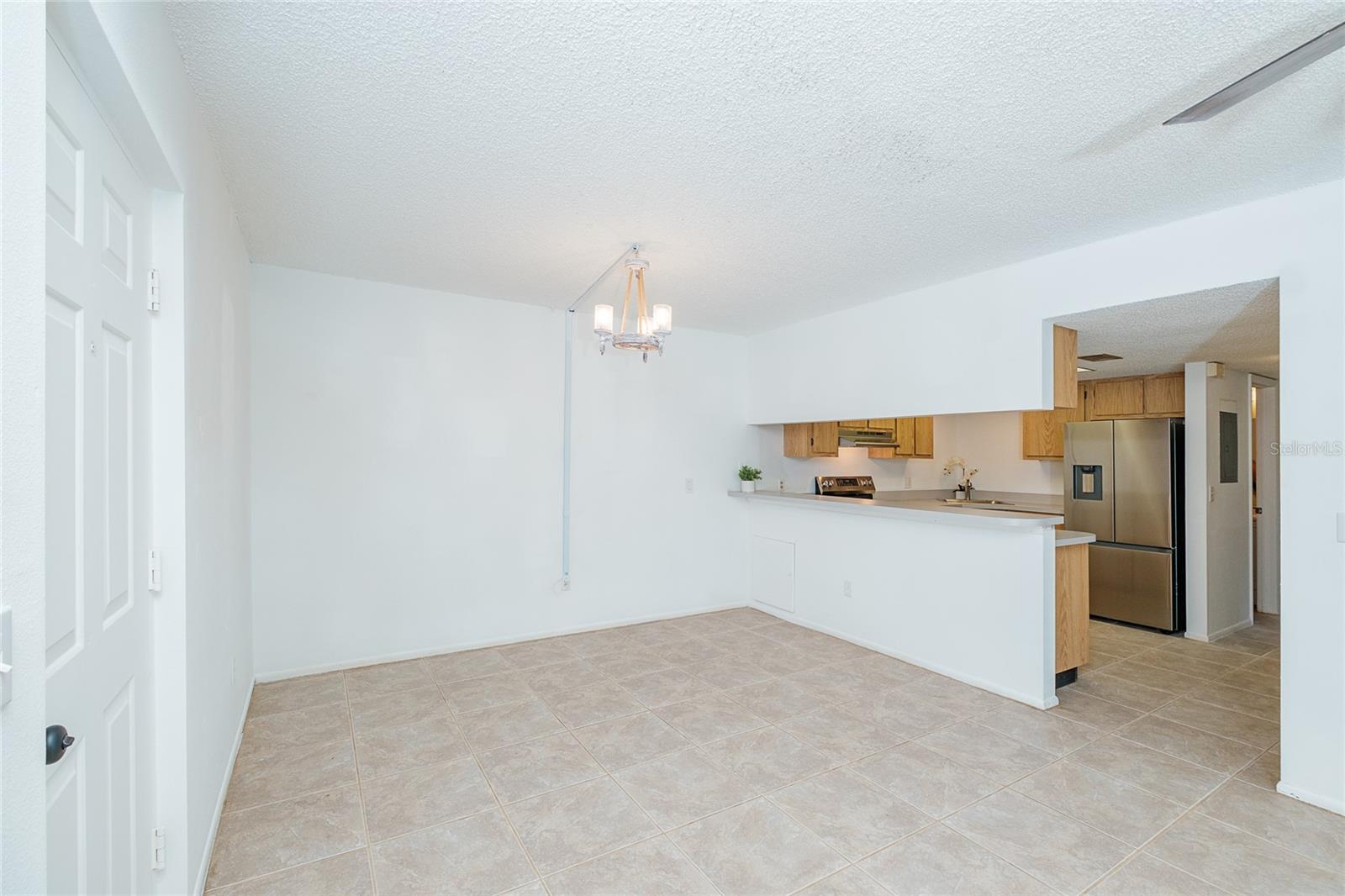 OAK FORREST - Residential