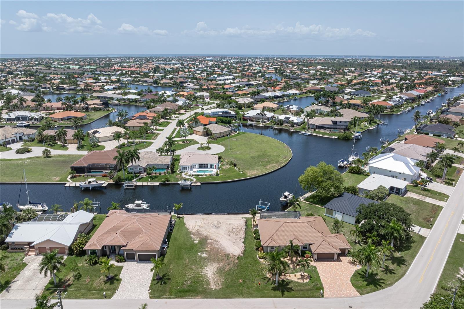PUNTA GORDA ISLES SEC 14 - Land