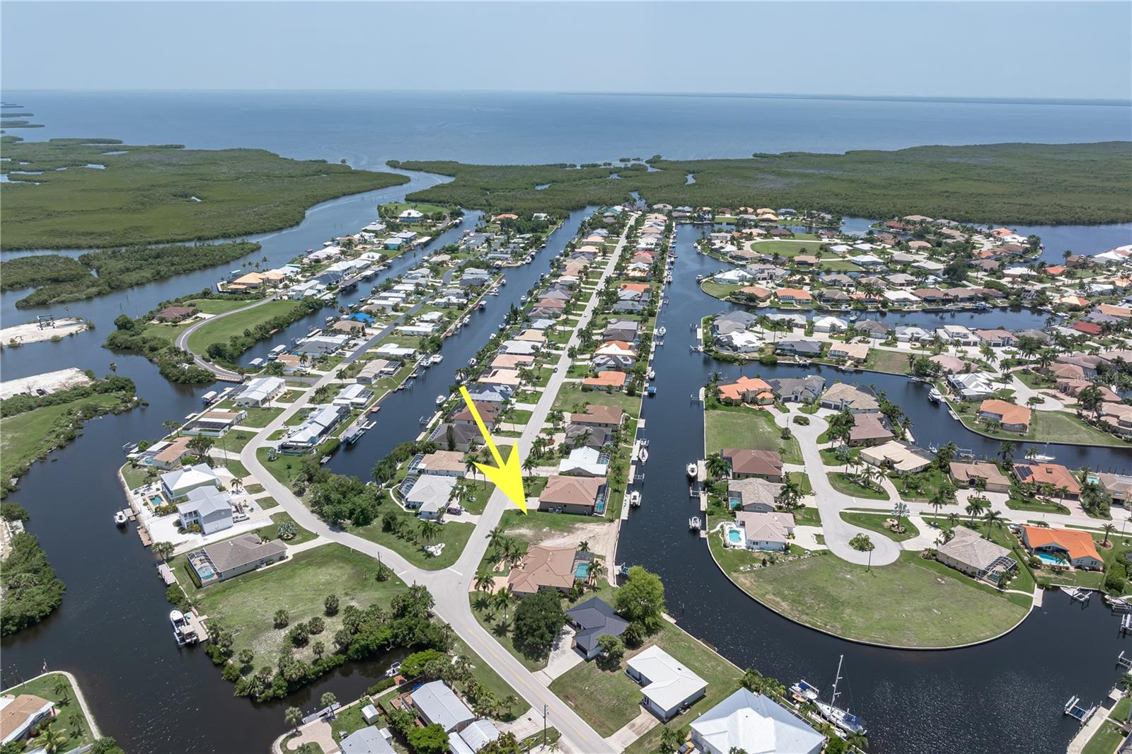 PUNTA GORDA ISLES SEC 14 - Land