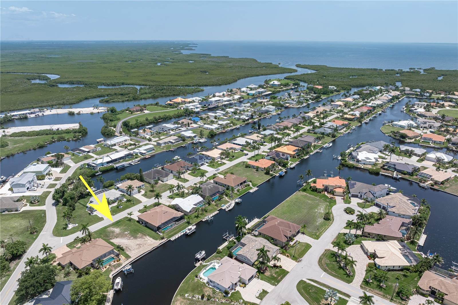 PUNTA GORDA ISLES SEC 14 - Land